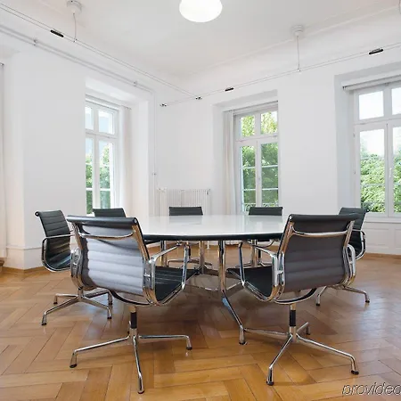 Schuetzen Hotel 3*